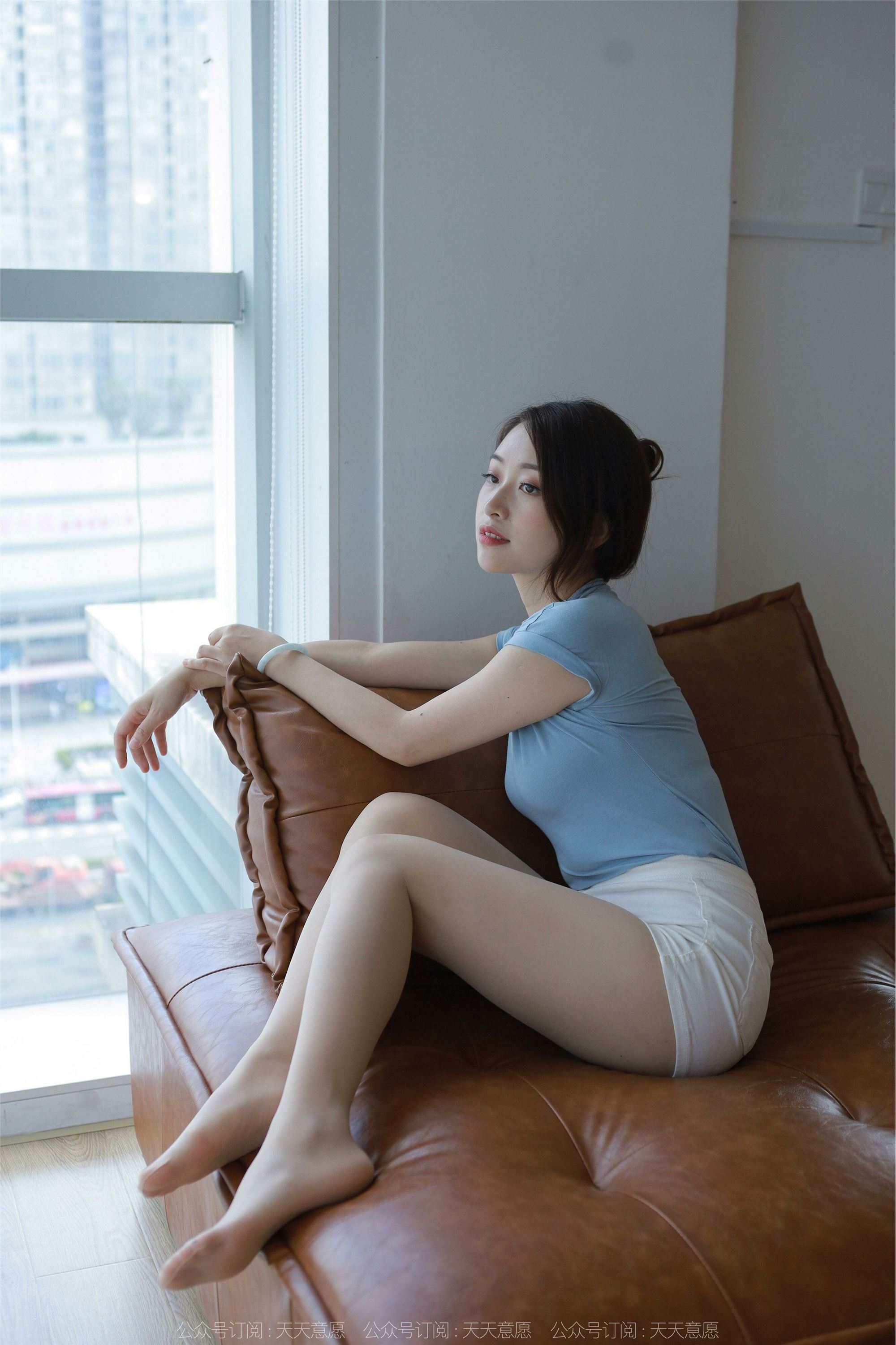 IESS异思趣向  2022.08.15 丝享家 1178：小婕《蓝衣女神》